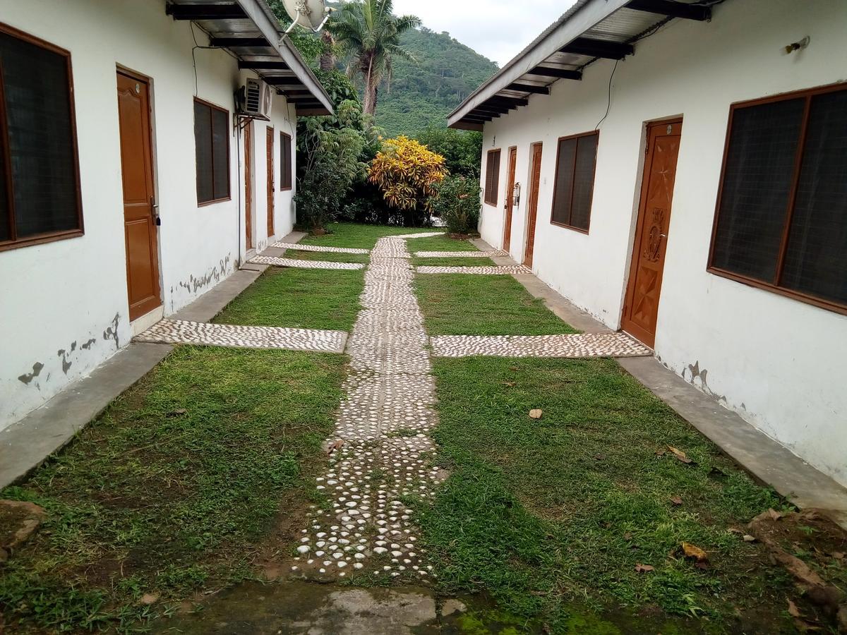 Aylos Bay Hotel Akosombo Exterior foto